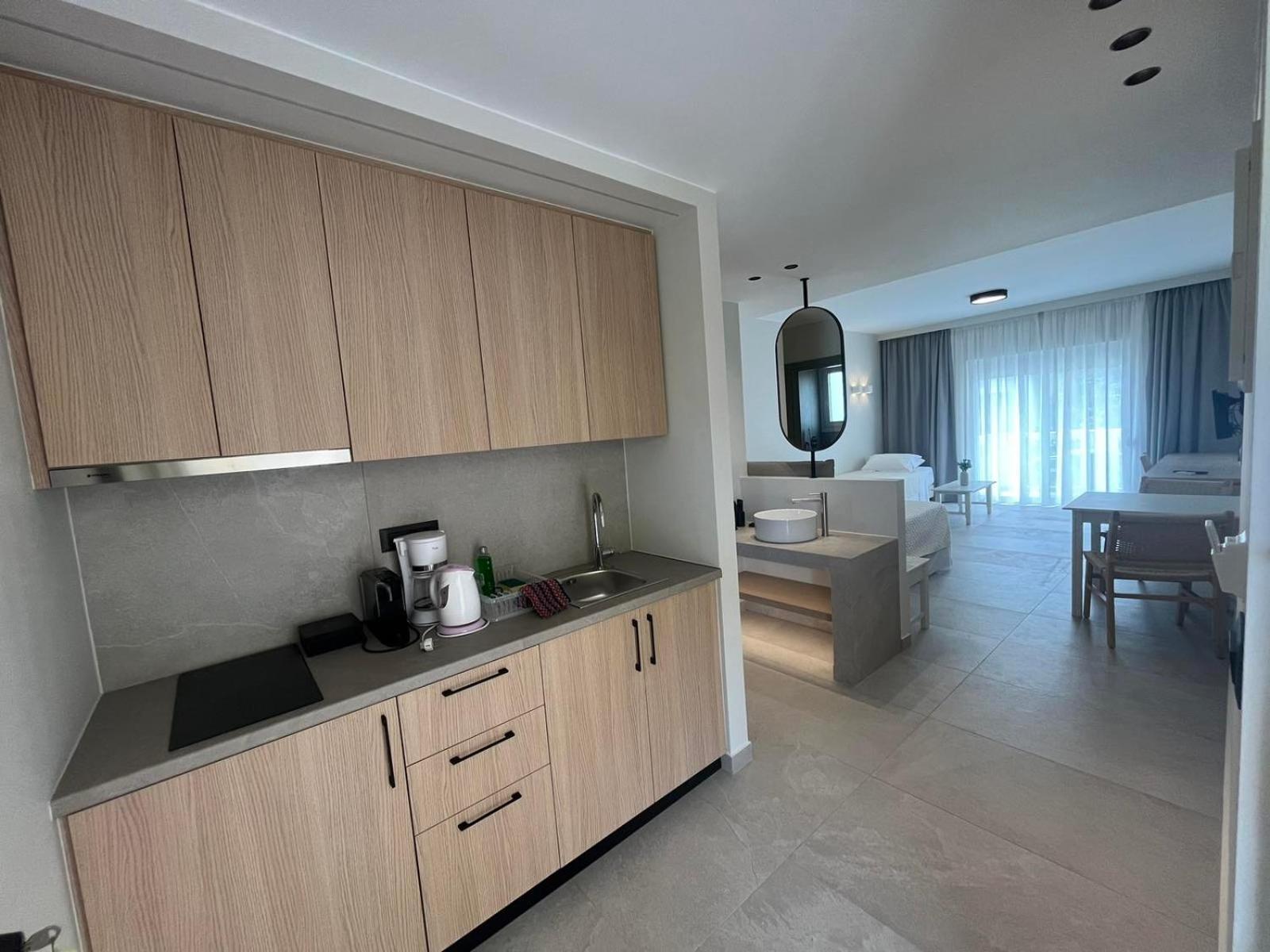 Mediterranean Sea Top Floor 帕琉乔拉 外观 照片