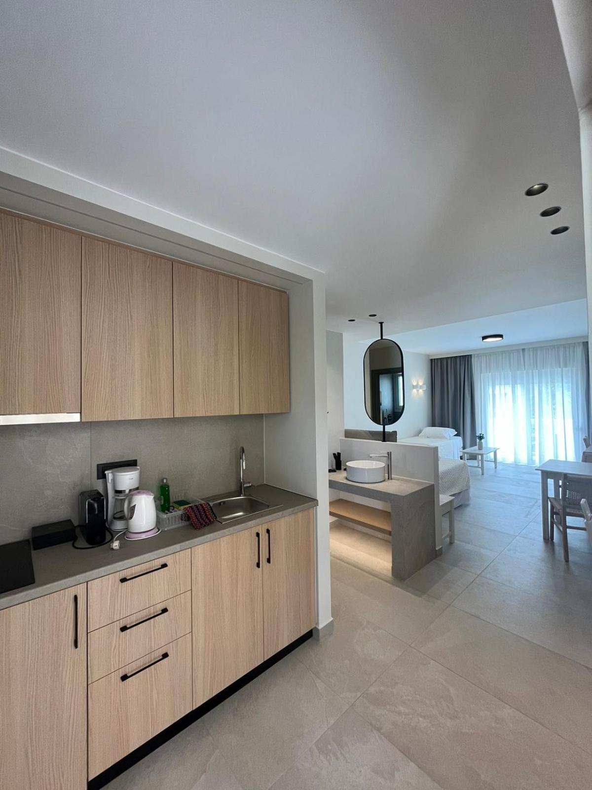 Mediterranean Sea Top Floor 帕琉乔拉 外观 照片