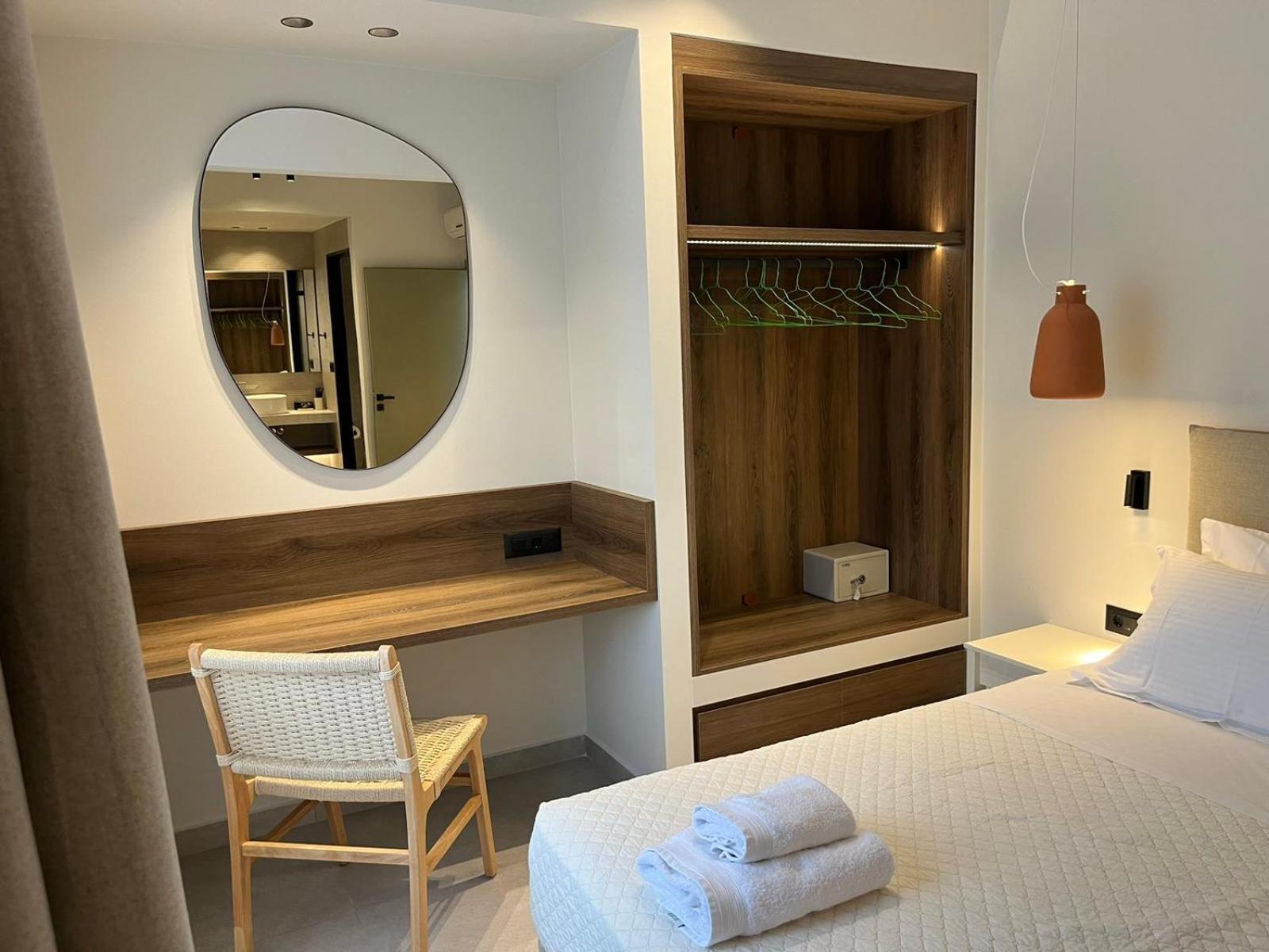 Mediterranean Sea Top Floor 帕琉乔拉 外观 照片